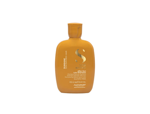 After-Sun Low Shampoo


GENTLE SHAMPOO FOR SUN EXPOSED HAIR